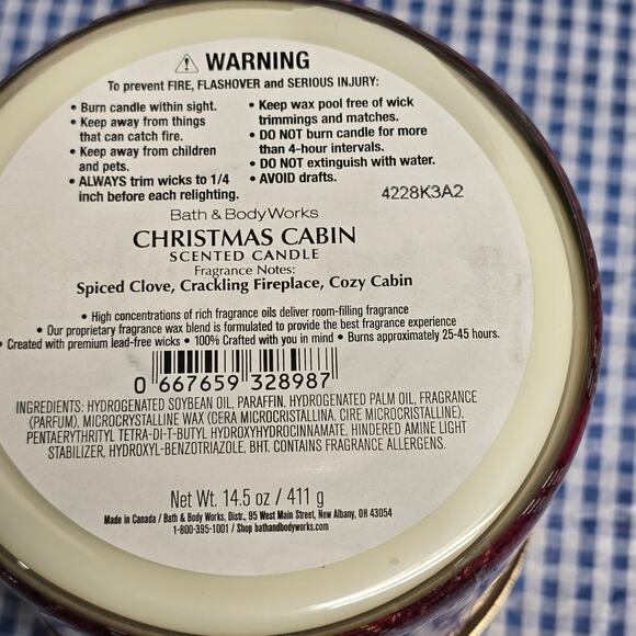 BBW Christmas Cabin Large 3 Wick Candle Holiday Home Fragrance - Picture 2 of 2